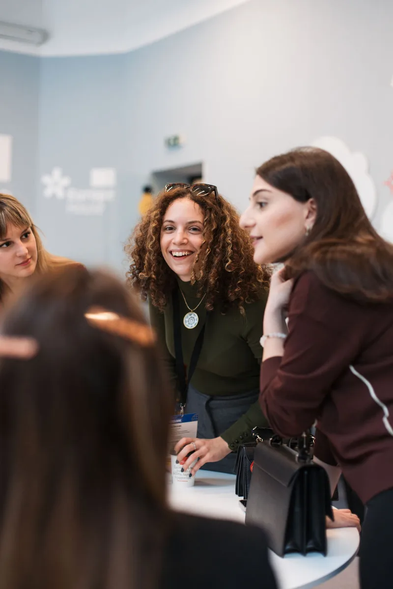 Conversations between conference sessions