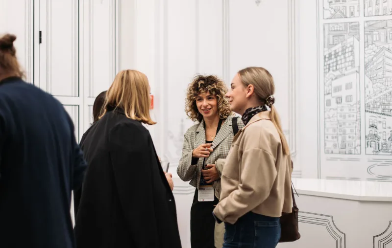 Conversations between conference sessions